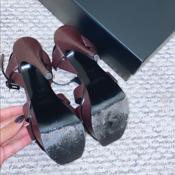 YSL Tribute Platform - Picture 5 of 5